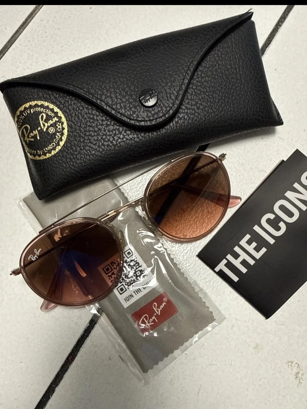 Ray Ban Polarized Sunglasses with case. EXCELLENT condition. RB3647N 51022 145
